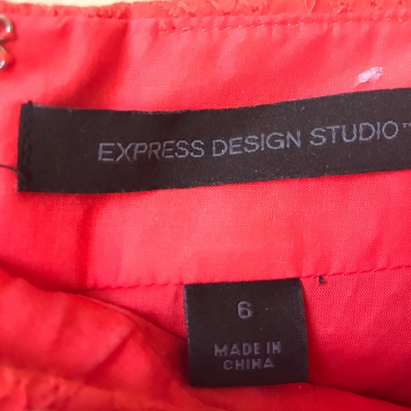 Express pique skirt. - Picture 3 of 3